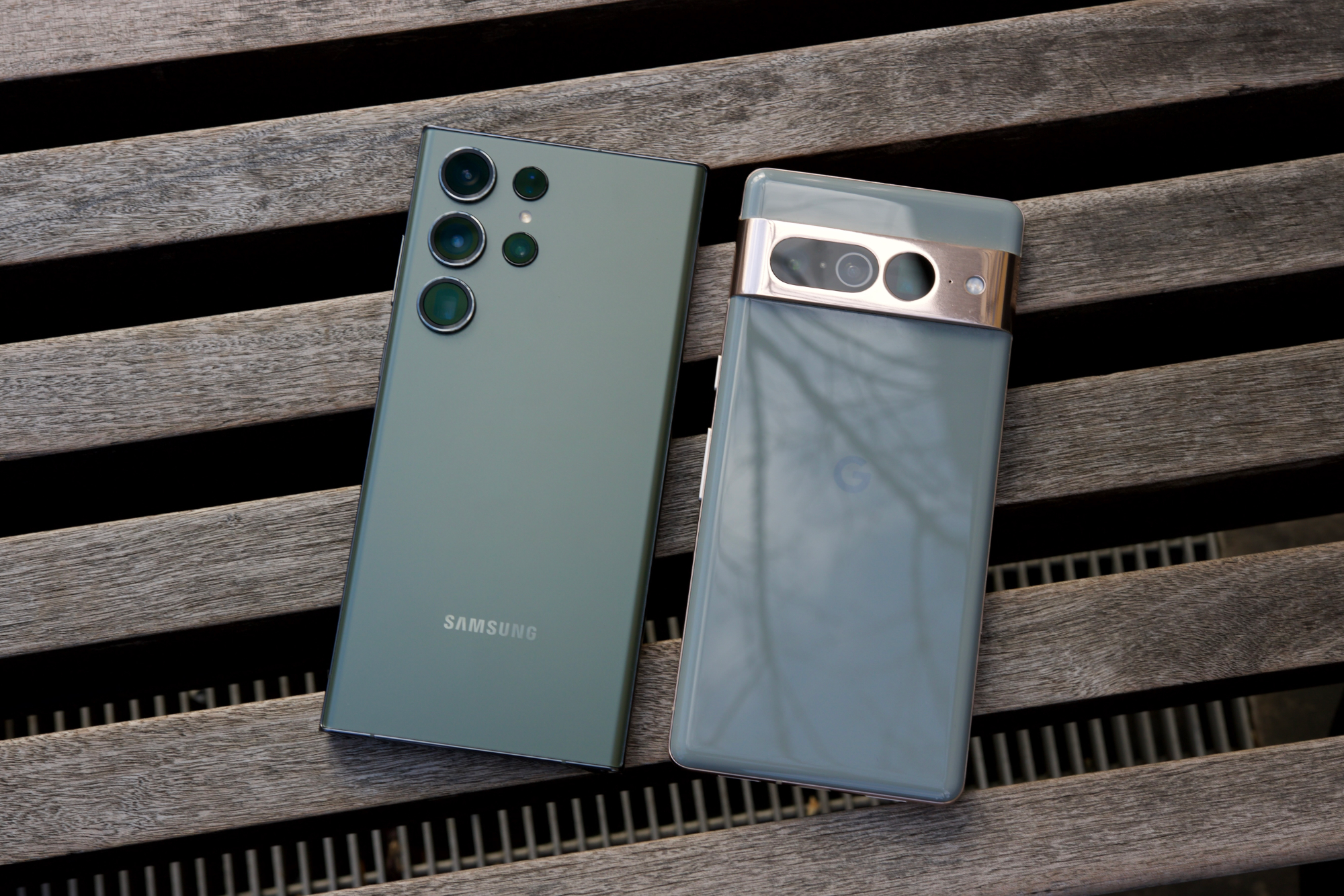 You are currently viewing The Best Android Phones of 2023: Samsung Galaxy S23 vs. Google Pixel 7 Pro